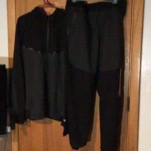 Zip sweatshirt and sweat pants